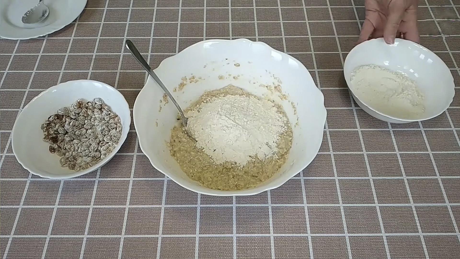 Recette - Délicieux biscuits à l'avoine au kéfir et aux raisins secs - Étape 7