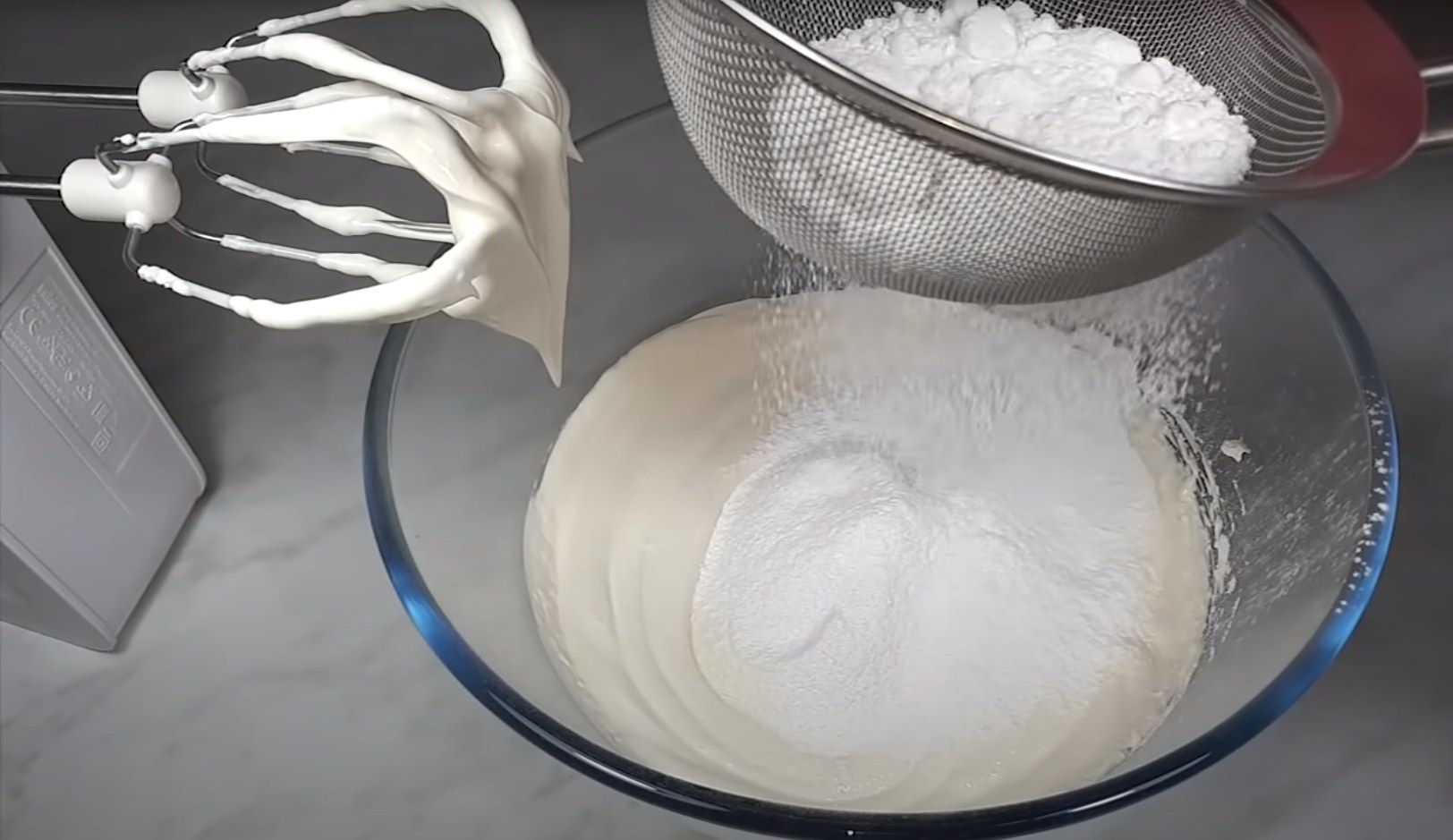 وصفة - كريمة حامضة لفائف الويفر - الخطوة 5