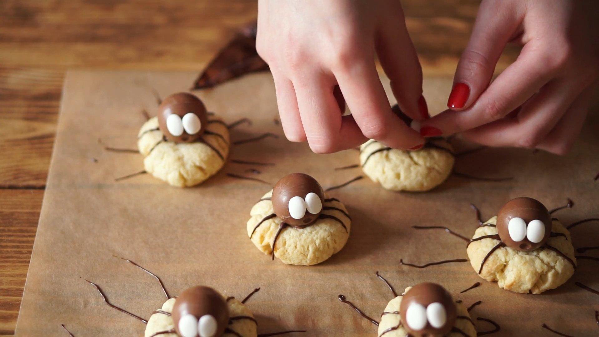 وصفة - كعكات العنكبوت - الخطوة 11-2