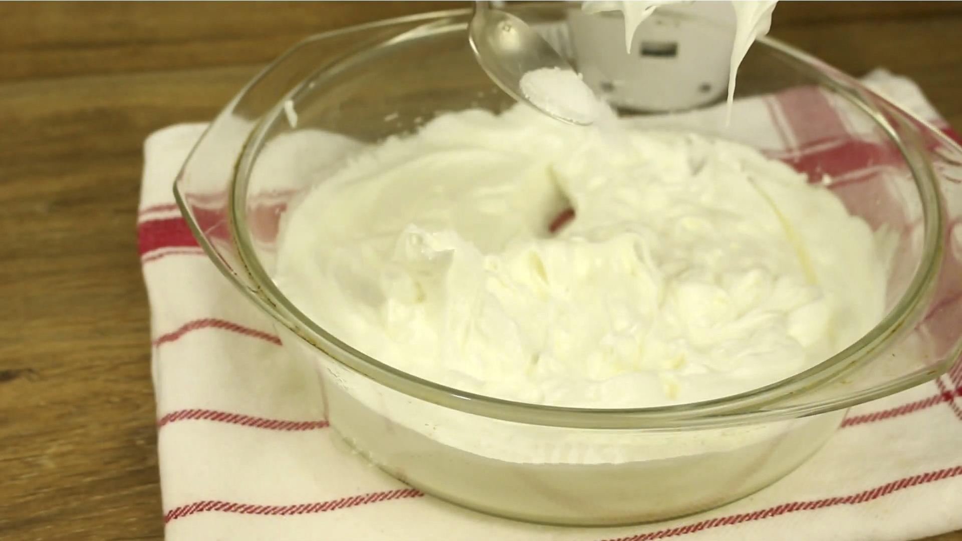 وصفة - كريمة المرينغ الرطبة - الخطوة 5