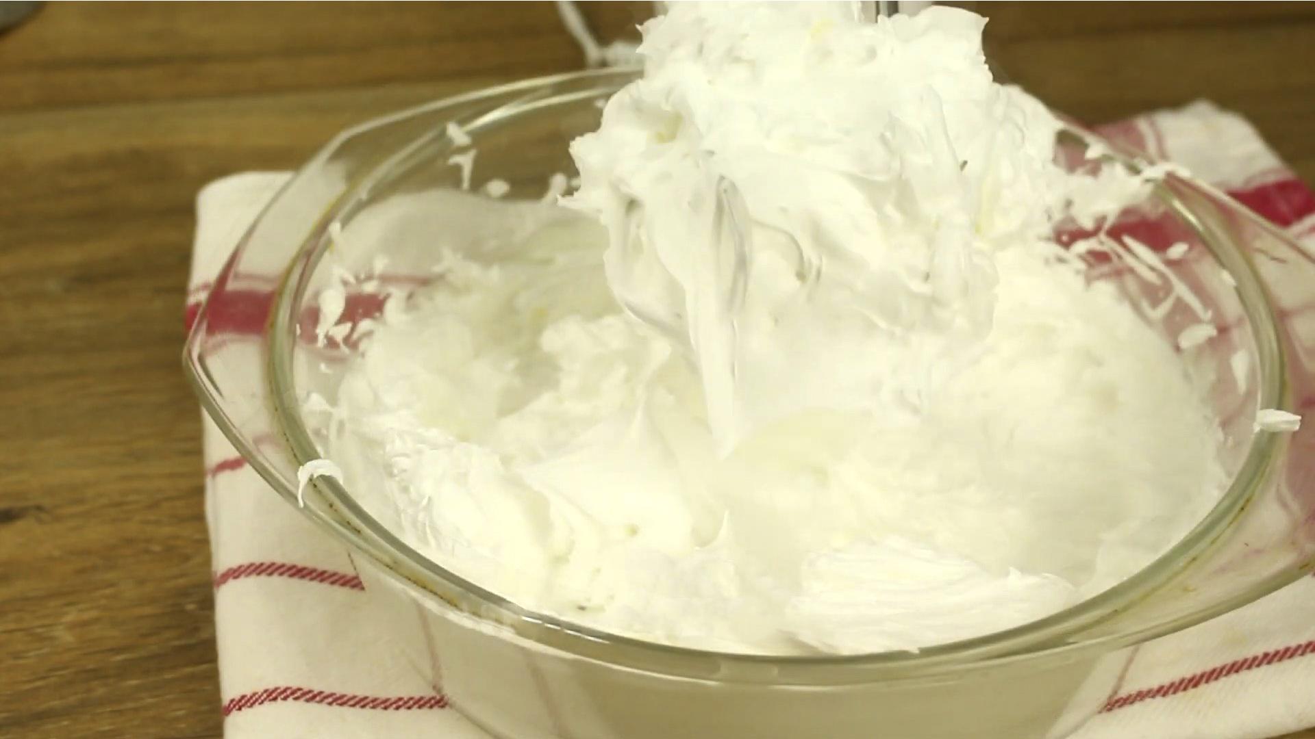 وصفة - كريمة المرينغ الرطبة - الخطوة 7