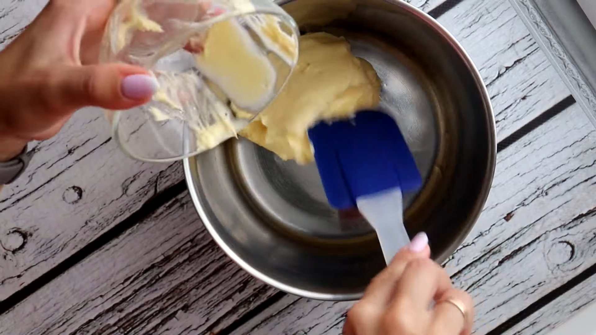 Opskrift - Bananmuffinfrosting - Trin 9