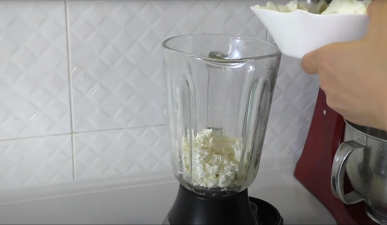 وصفة - حشوة جبنة كريمية لرقائق الويفر - الخطوة 2