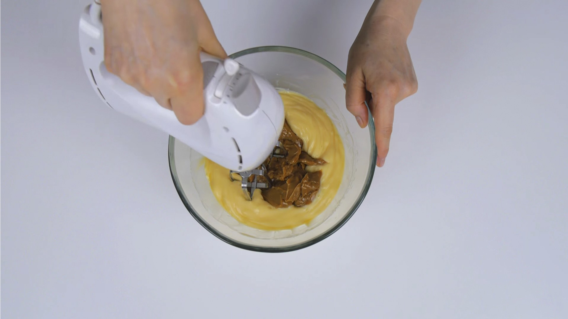 وصفة كريمة بلومبير لكعكة العسل - الخطوة 7-1