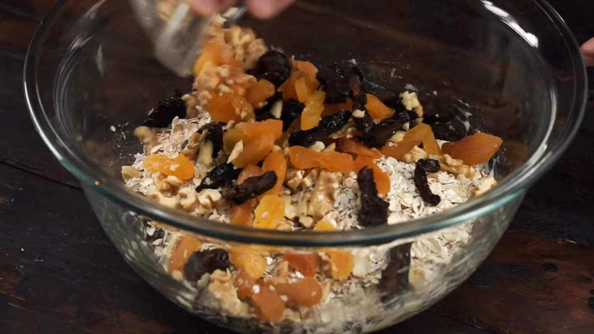 Recette - Biscuits à l'avoine sains aux fruits secs et aux noix - Étape 4