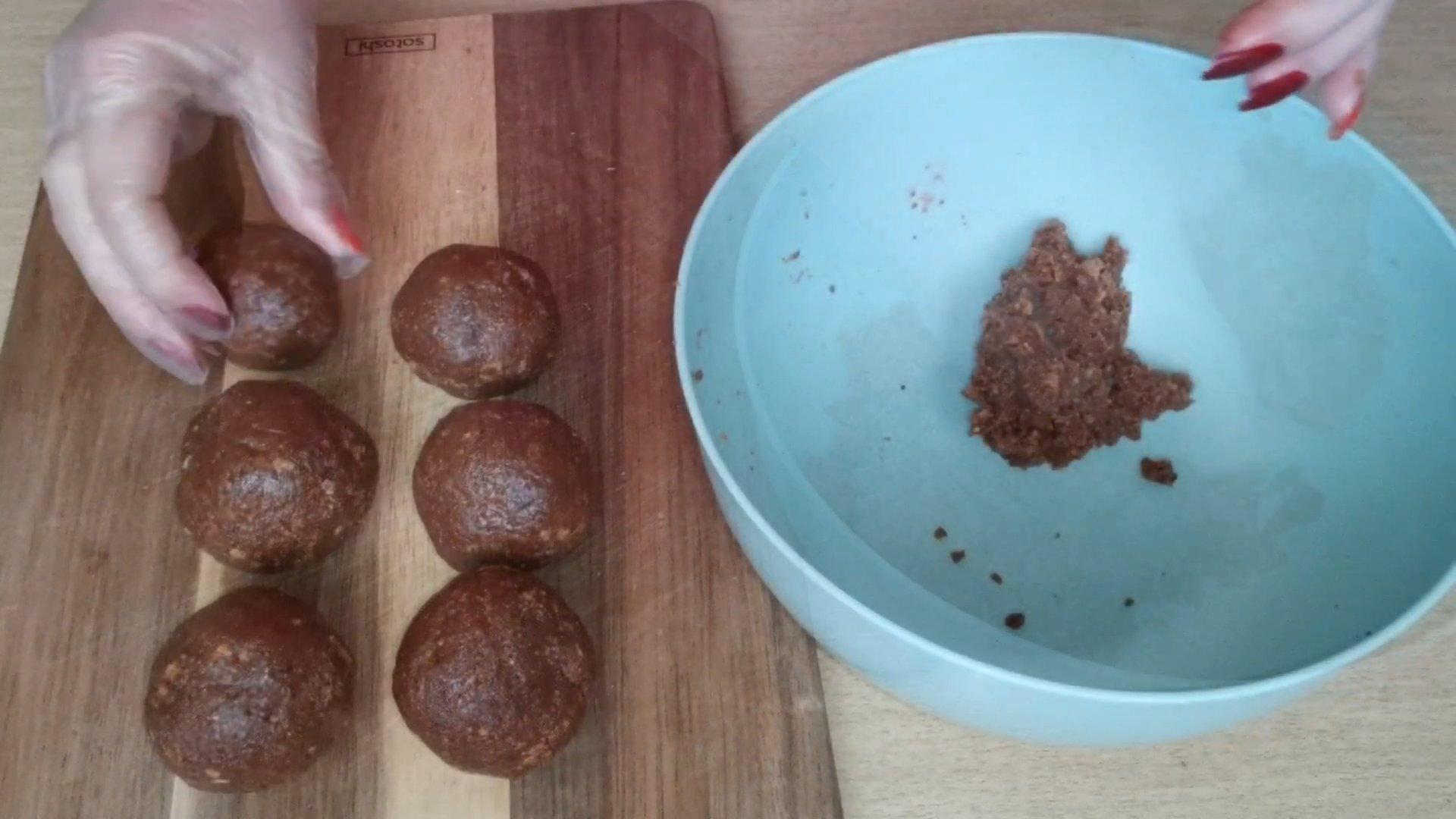 وصفة - كعكات الخفافيش - الخطوة 3