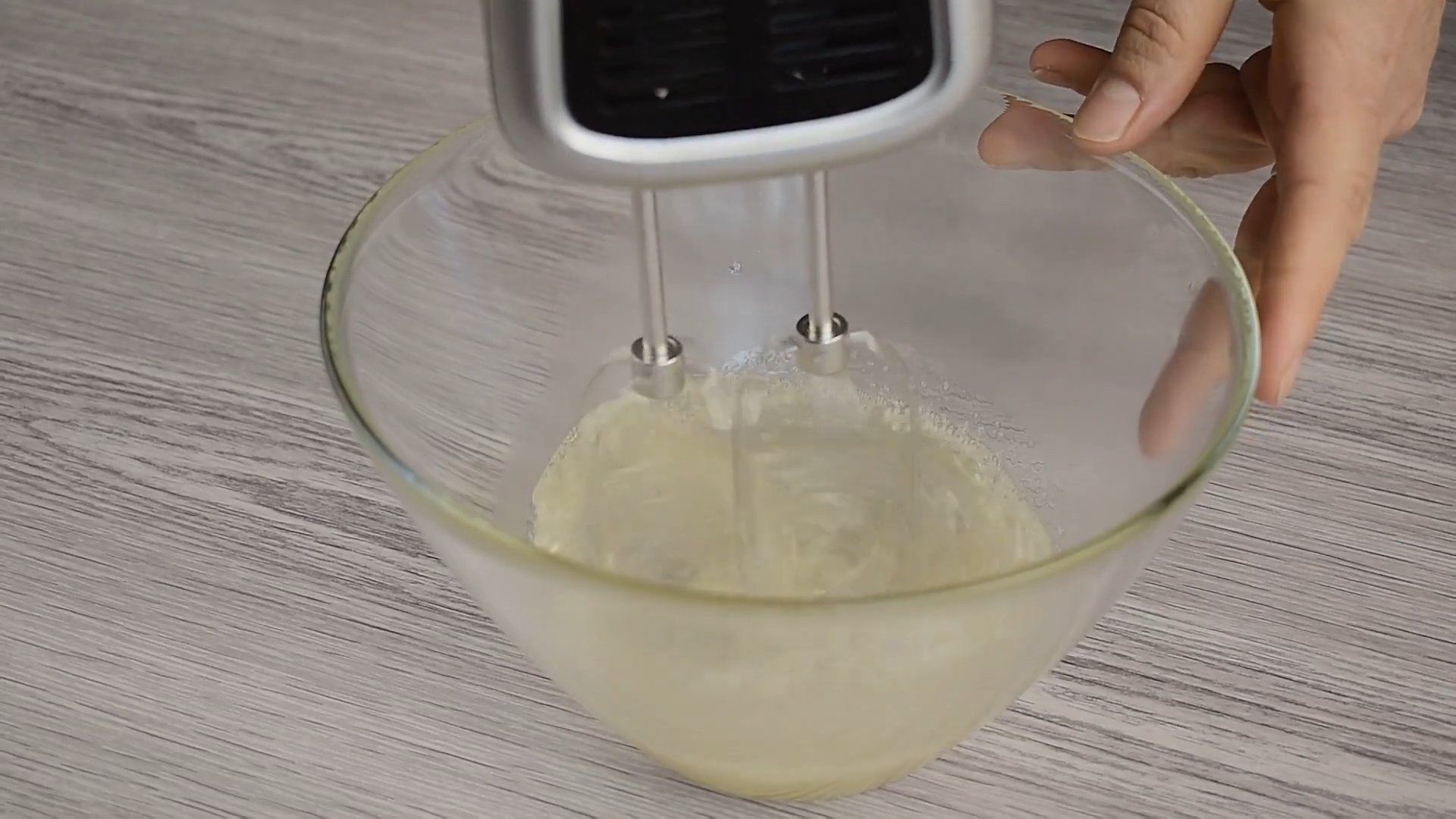 Ricetta - Decorazione di torte di Halloween con fantasmi - Fase 5