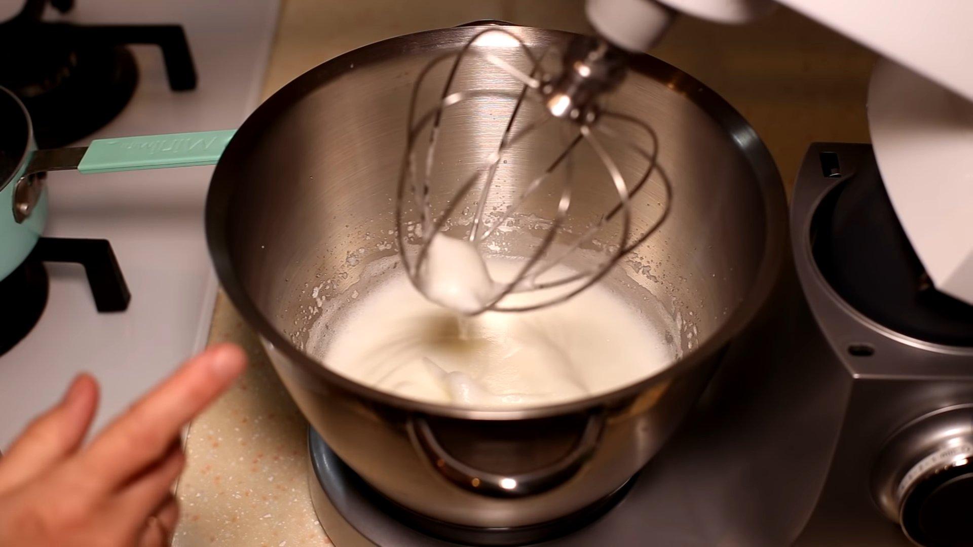 Rezept – Proteincreme für Blätterteigröllchen – Schritt 2