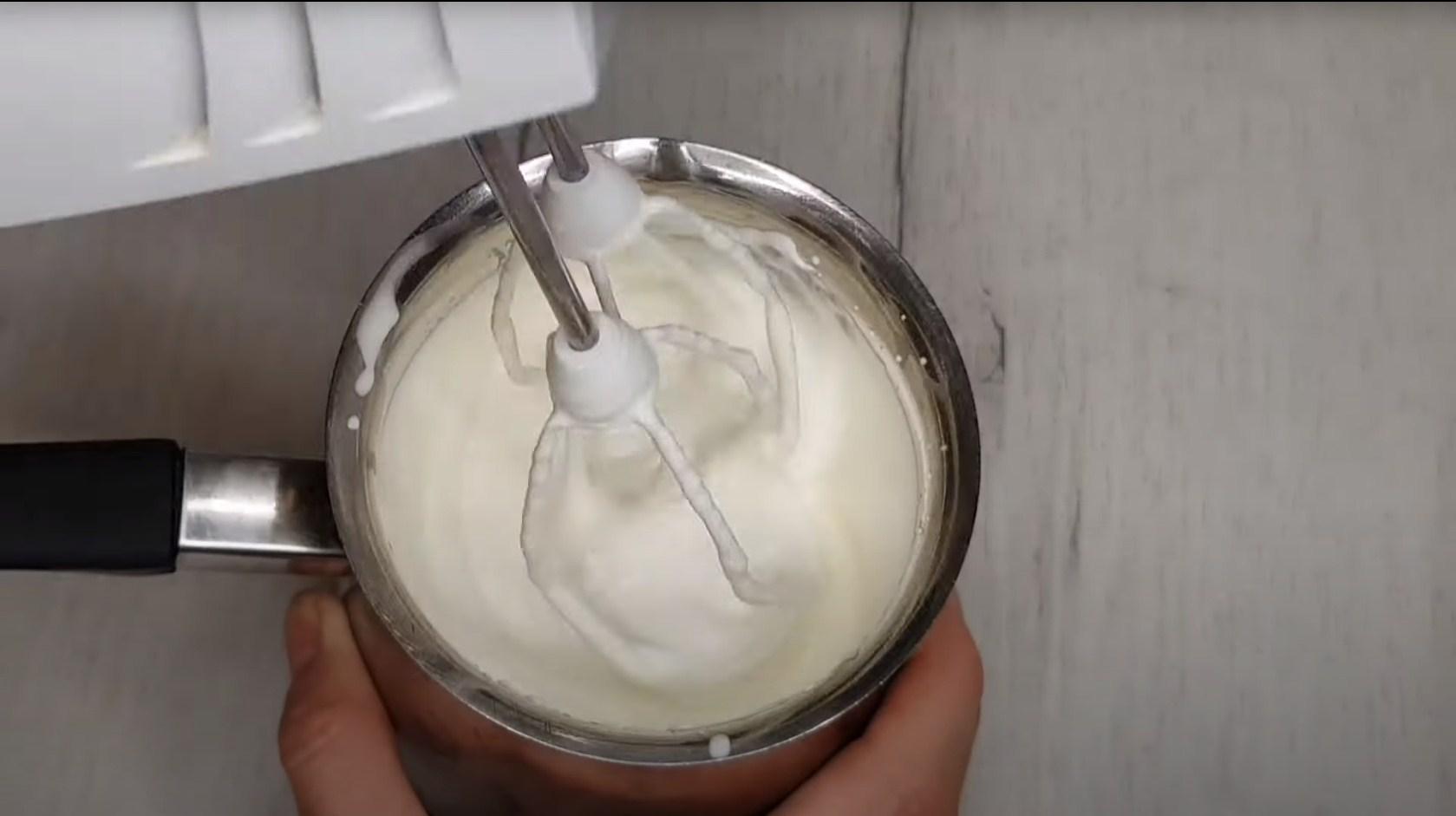 وصفة - كريمة تزيين لفائف الويفر بالماسكربون - الخطوة 2