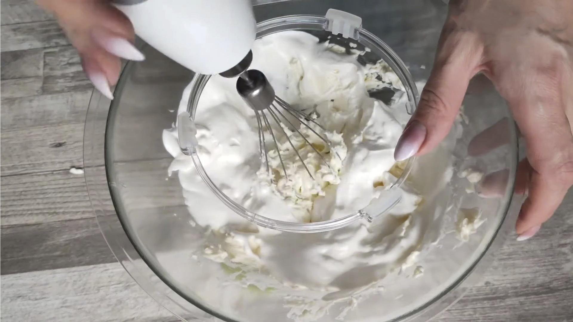 وصفة - آيس كريم ماسكاربوني - الخطوة 5