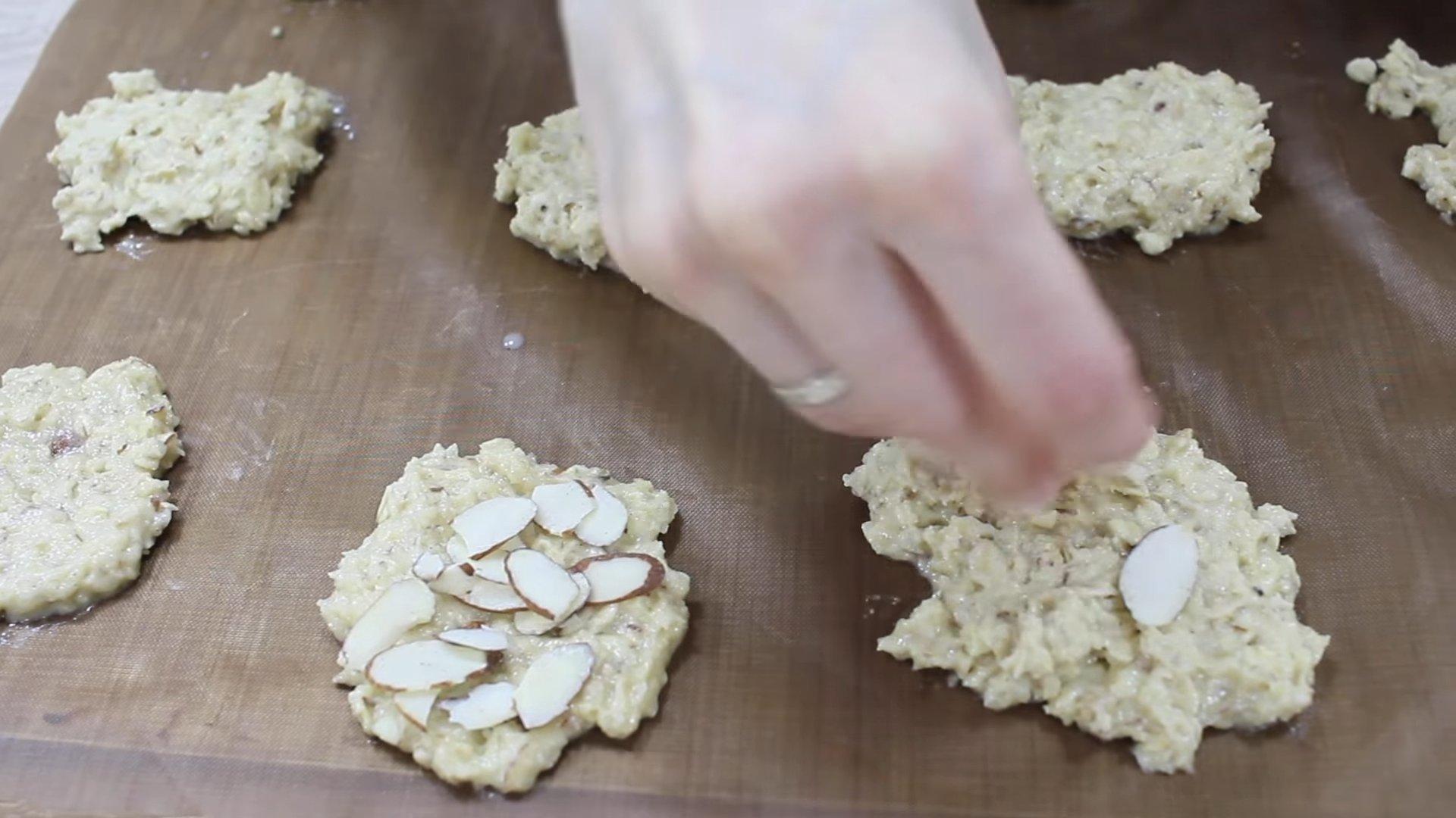 Recette - Biscuits à l'avoine et aux amandes - Étape 4