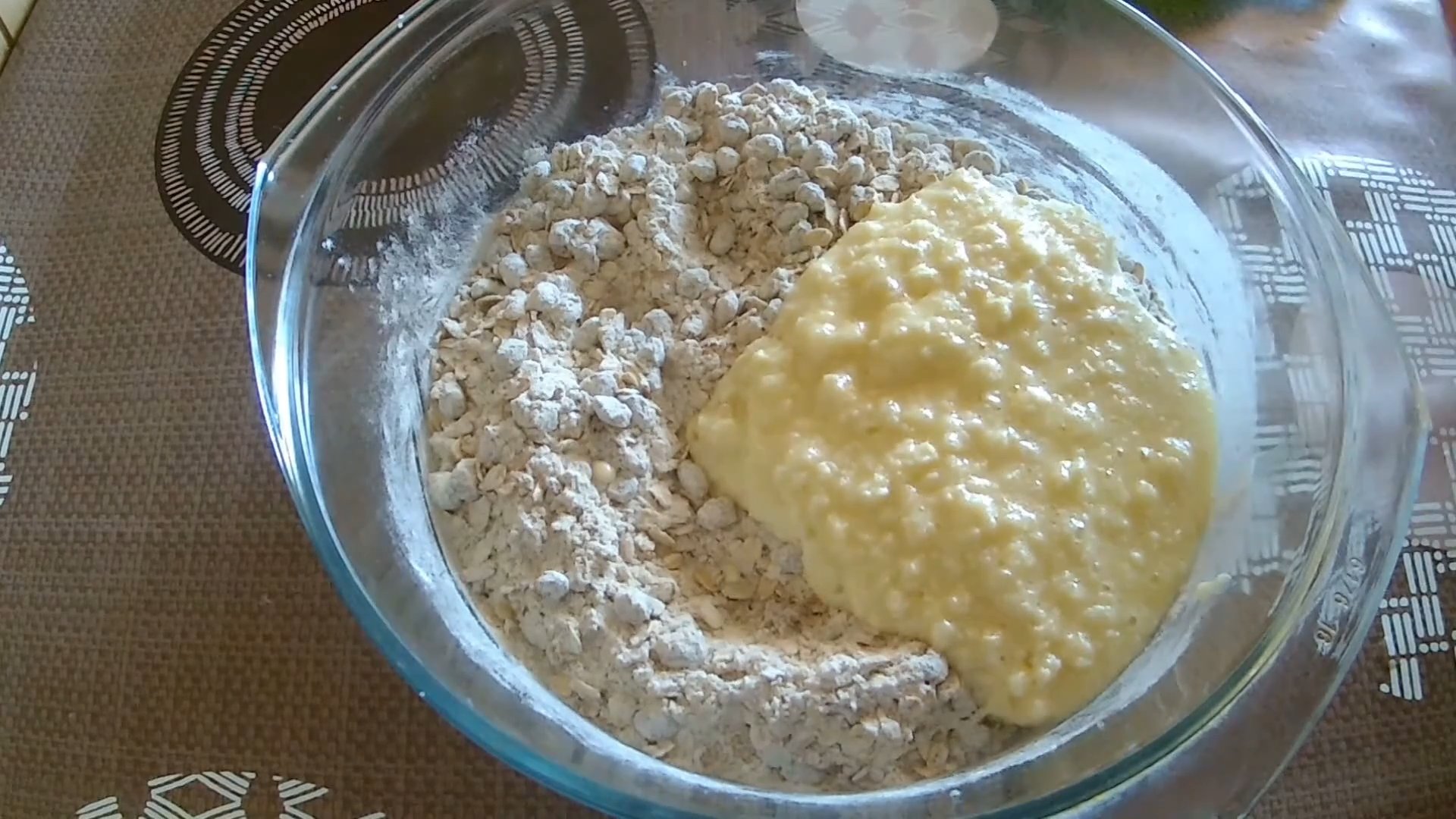 وصفة - كعكات الشوفان بالتفاح والزبيب - الخطوة 5