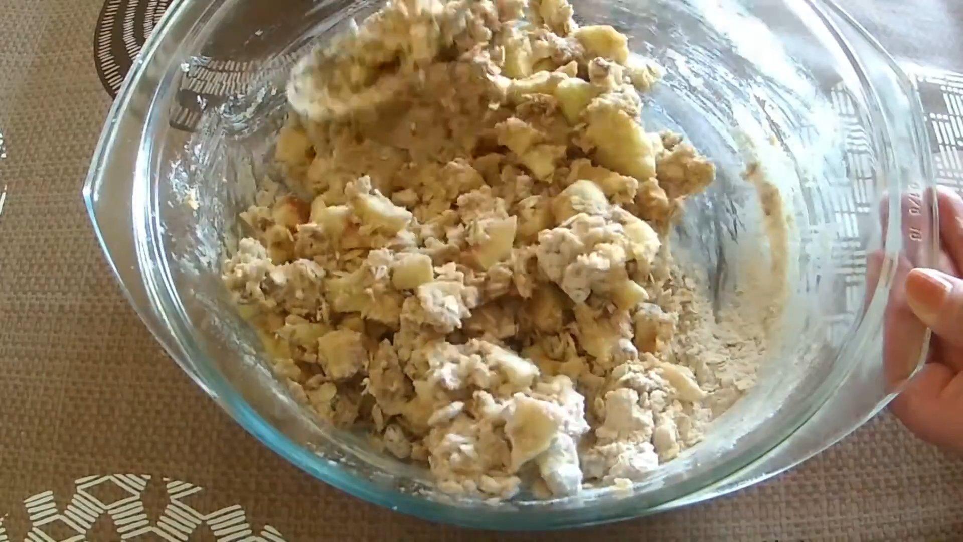 وصفة - كعكات الشوفان بالتفاح والزبيب - الخطوة 6-2