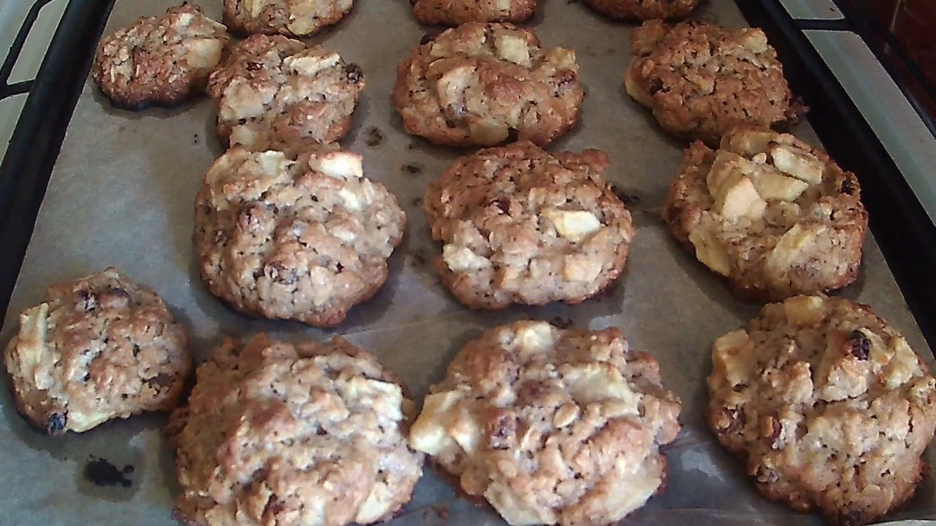 وصفة - كعكات الشوفان بالتفاح والزبيب - الخطوة 9