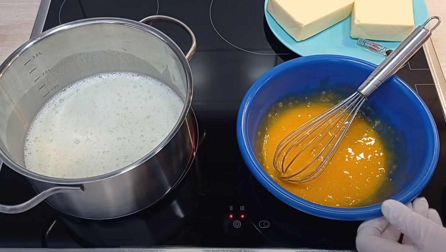 Rezept – Charlotte-Buttercreme zum Dekorieren von Kuchen und Cupcakes – Schritt 2