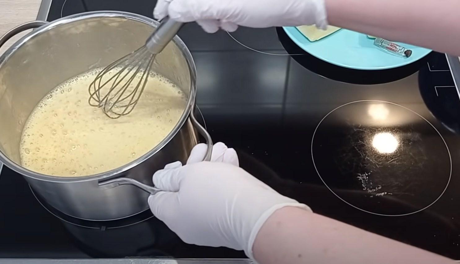 Rezept – Charlotte-Buttercreme zum Dekorieren von Kuchen und Cupcakes – Schritt 4