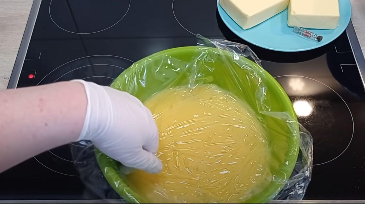 Rezept – Charlotte-Buttercreme zum Dekorieren von Kuchen und Cupcakes – Schritt 5