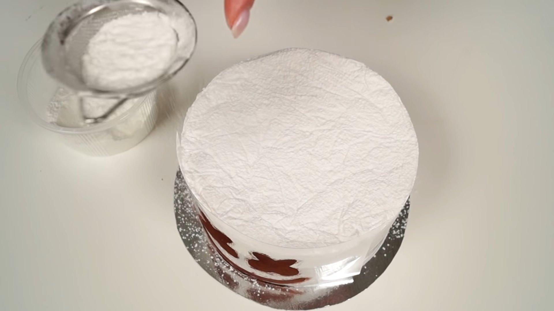 Ricetta - Torta con maschera di marshmallow di Halloween - Fase 12-1