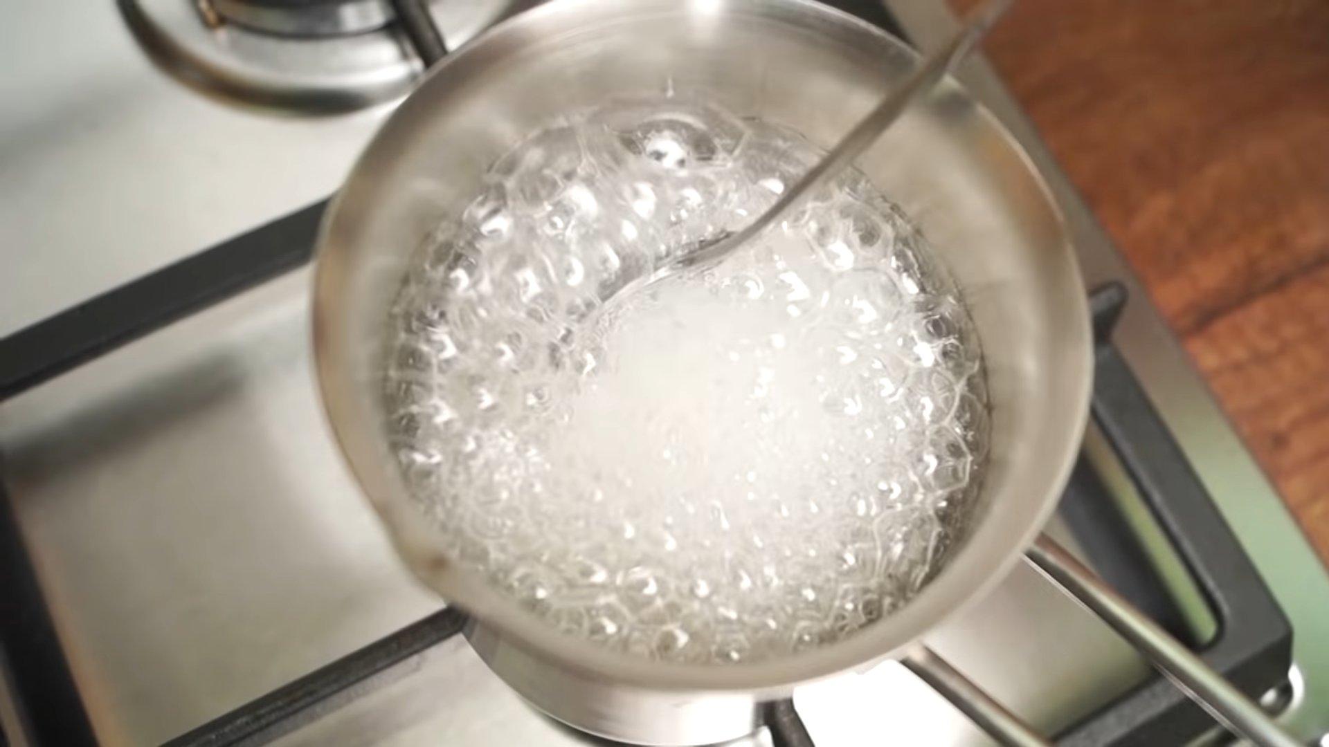 Ricetta - Torta con maschera di marshmallow di Halloween - Fase 3-2