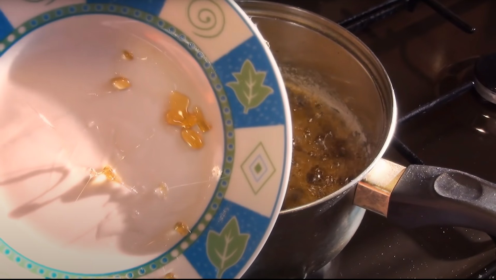 Opskrift - Halloween karamelæbler - Trin 5-3