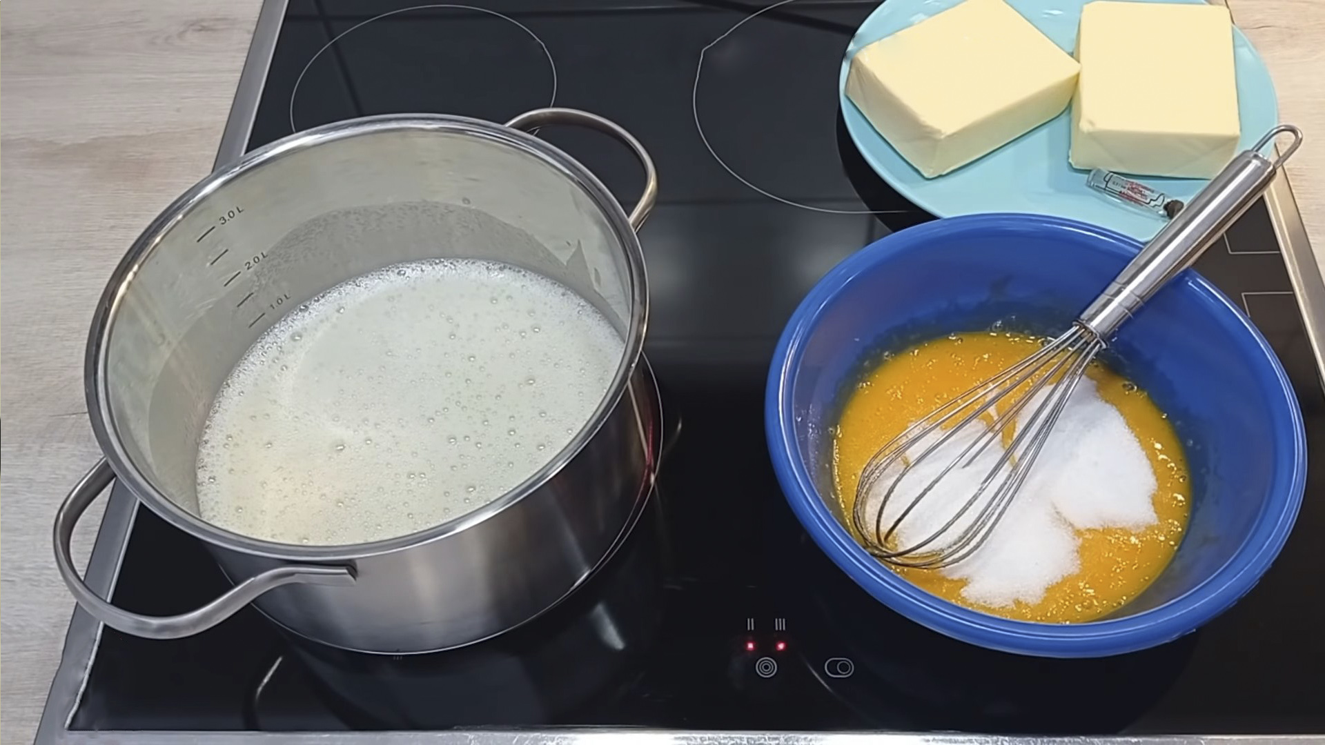 وصفة - كريمة شارلوت - الخطوة 3