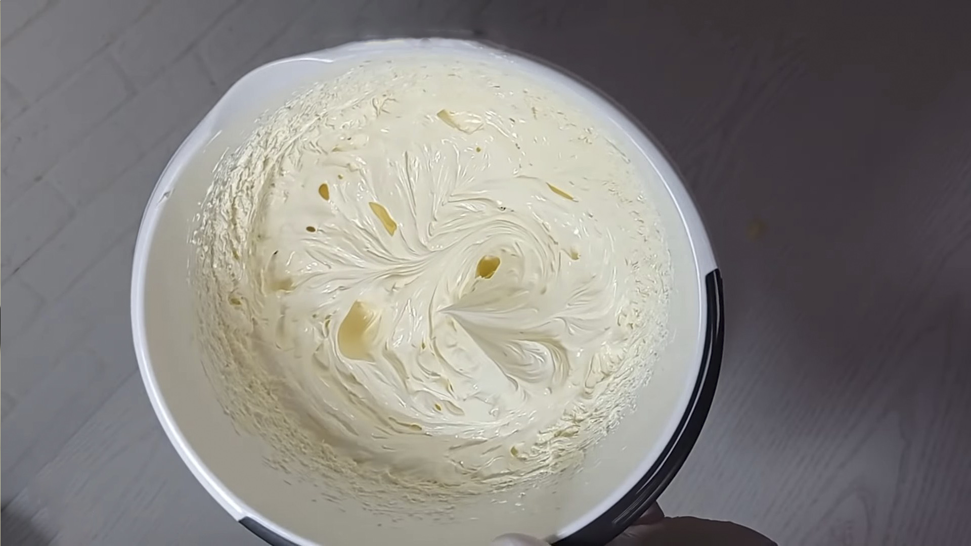 وصفة - كريمة شارلوت - الخطوة 8-2