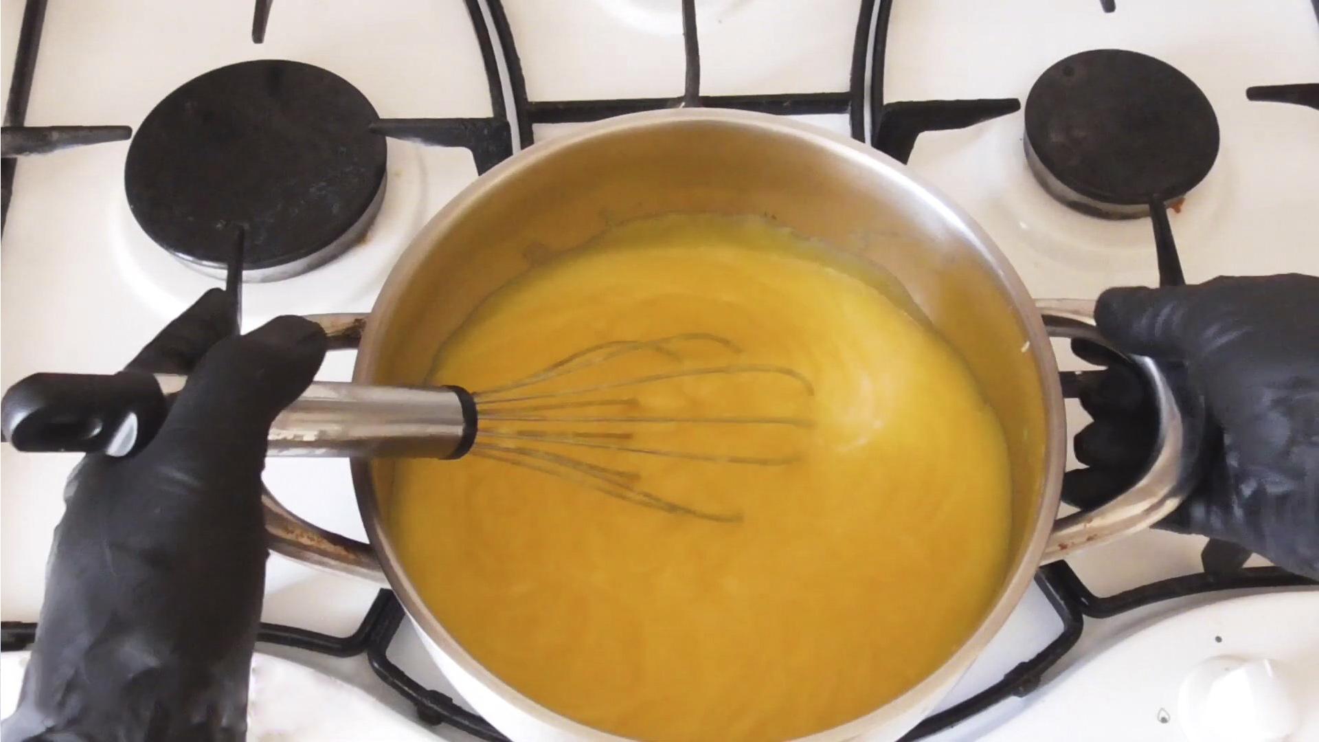 Recepta - Crema de rovell d'ou - Pas 7