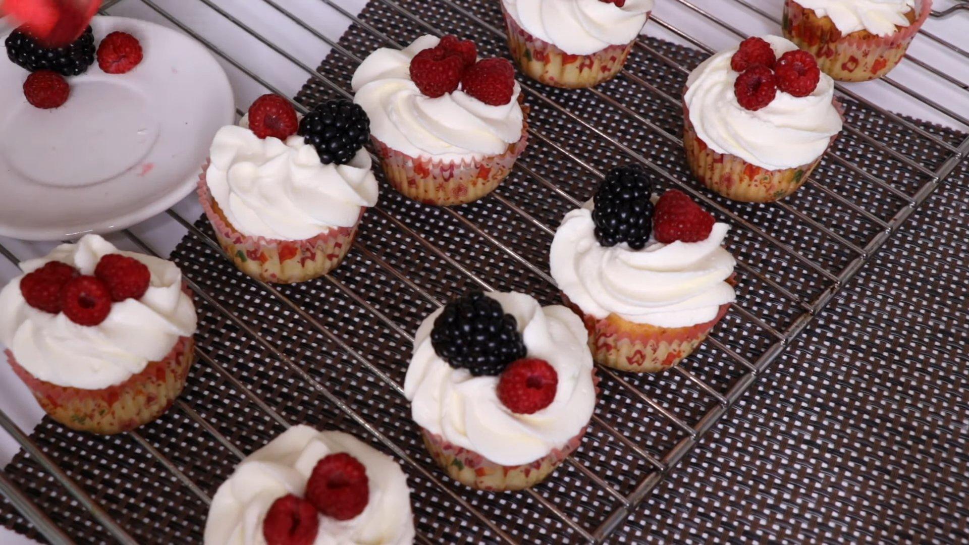 Opskrift - Mascarpone Cupcake Frosting - Trin 7-2