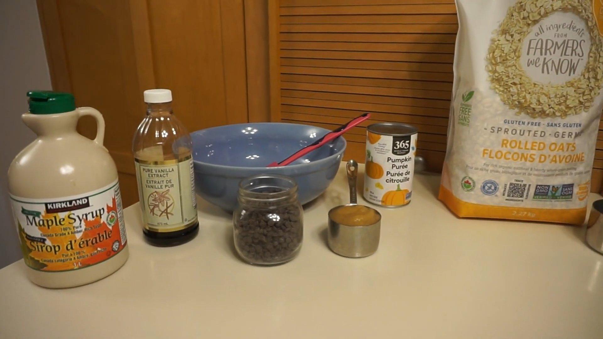 وصفة - كعكات الشوفان الصحية باليقطين والتفاح - الخطوة 1