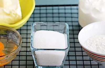 طريقة تحضير كريمة كعكة العسل (ميدوفيك) - صورة