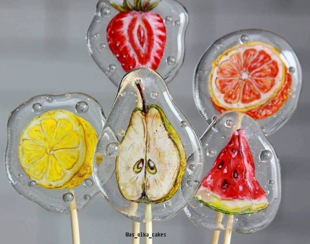 Com decorar piruletes d'isomalt - disseny de galeta - foto