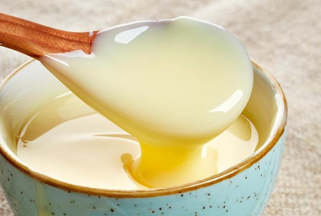 Comment choisir le lait concentré sucré d'après son apparence - photo