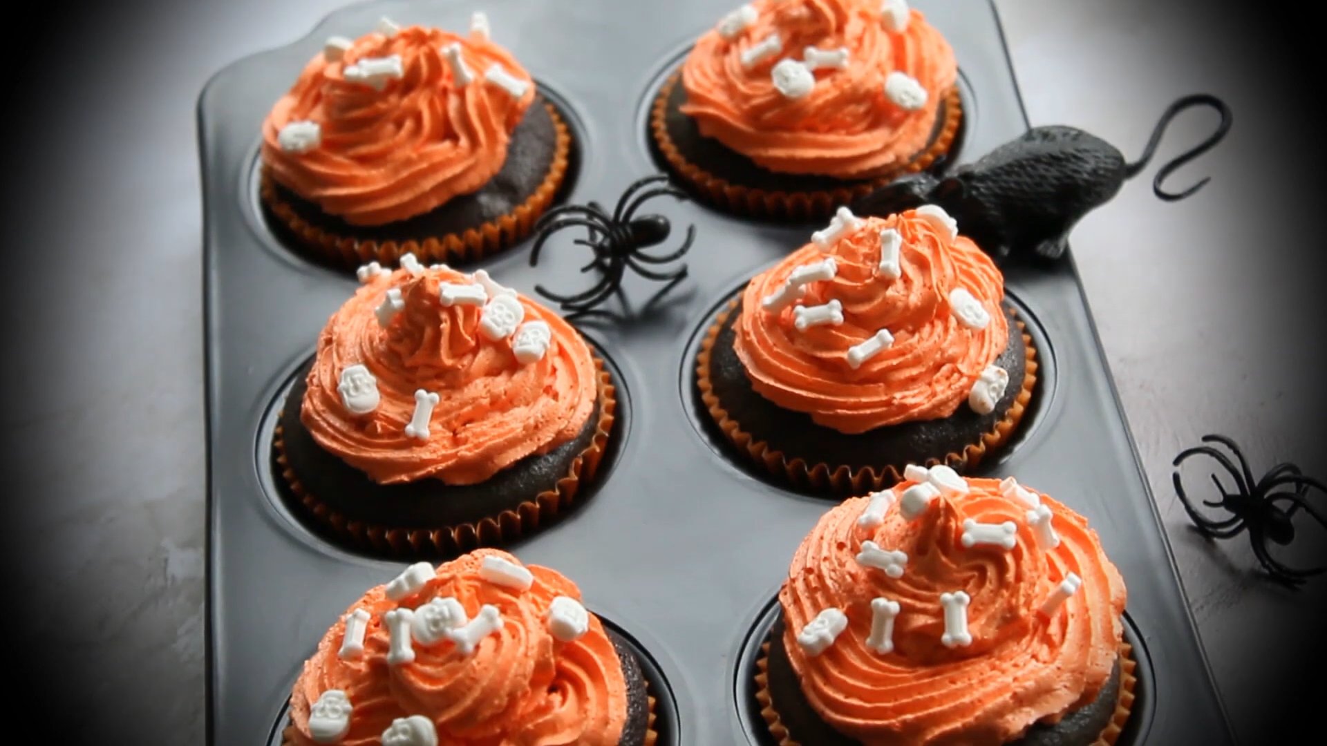 أفكار - كيفية تزيين كب كيك الهالوين - الصورة رقم 23