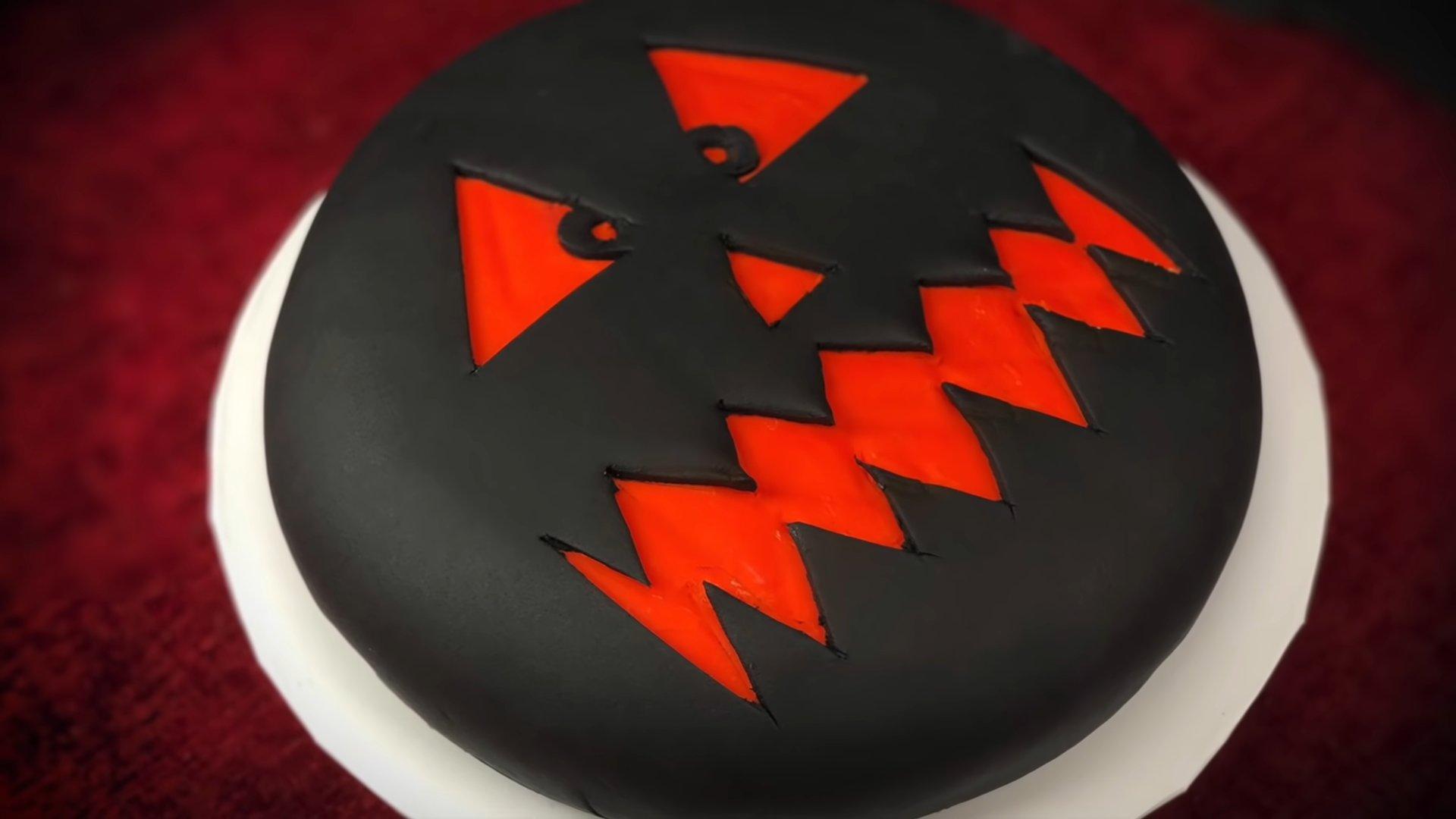 Idee per decorare torte di Halloween - Foto 18