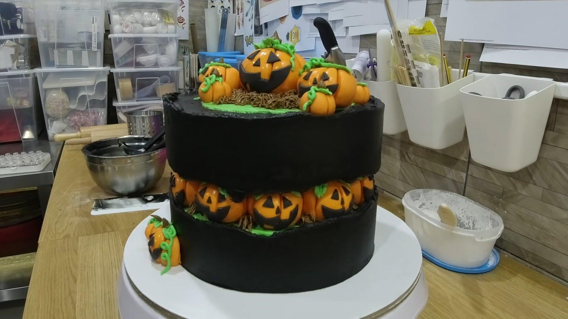 Idee per decorare torte di Halloween - Foto 3