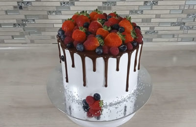 طريقة عمل غاناش الشوكولاتة السائل - صورة