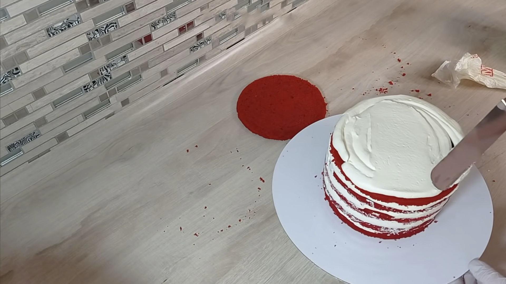 Rezept – Frischkäse mit Sahne für Red Velvet Cake – Schritt 6-2
