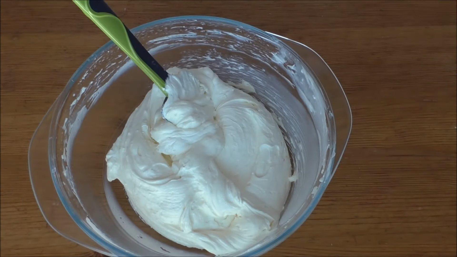 وصفة - جبنة كريمية مع زبدة وحليب مكثف - الخطوة 4