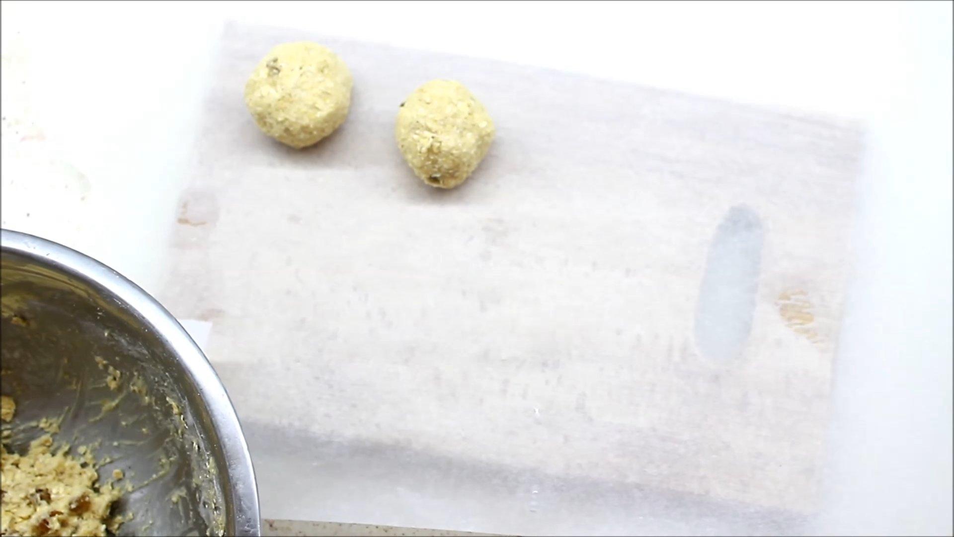 Recepta: una recepta molt senzilla de galetes de civada i panses "com els nens" - Pas 5-1