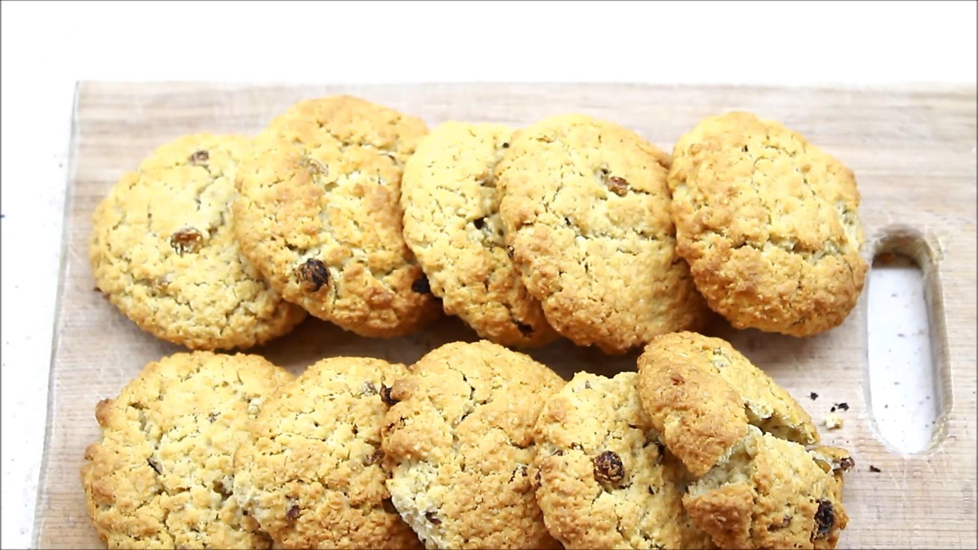 Recepta: una recepta molt senzilla de galetes de civada i panses "com els nens" - Pas 6