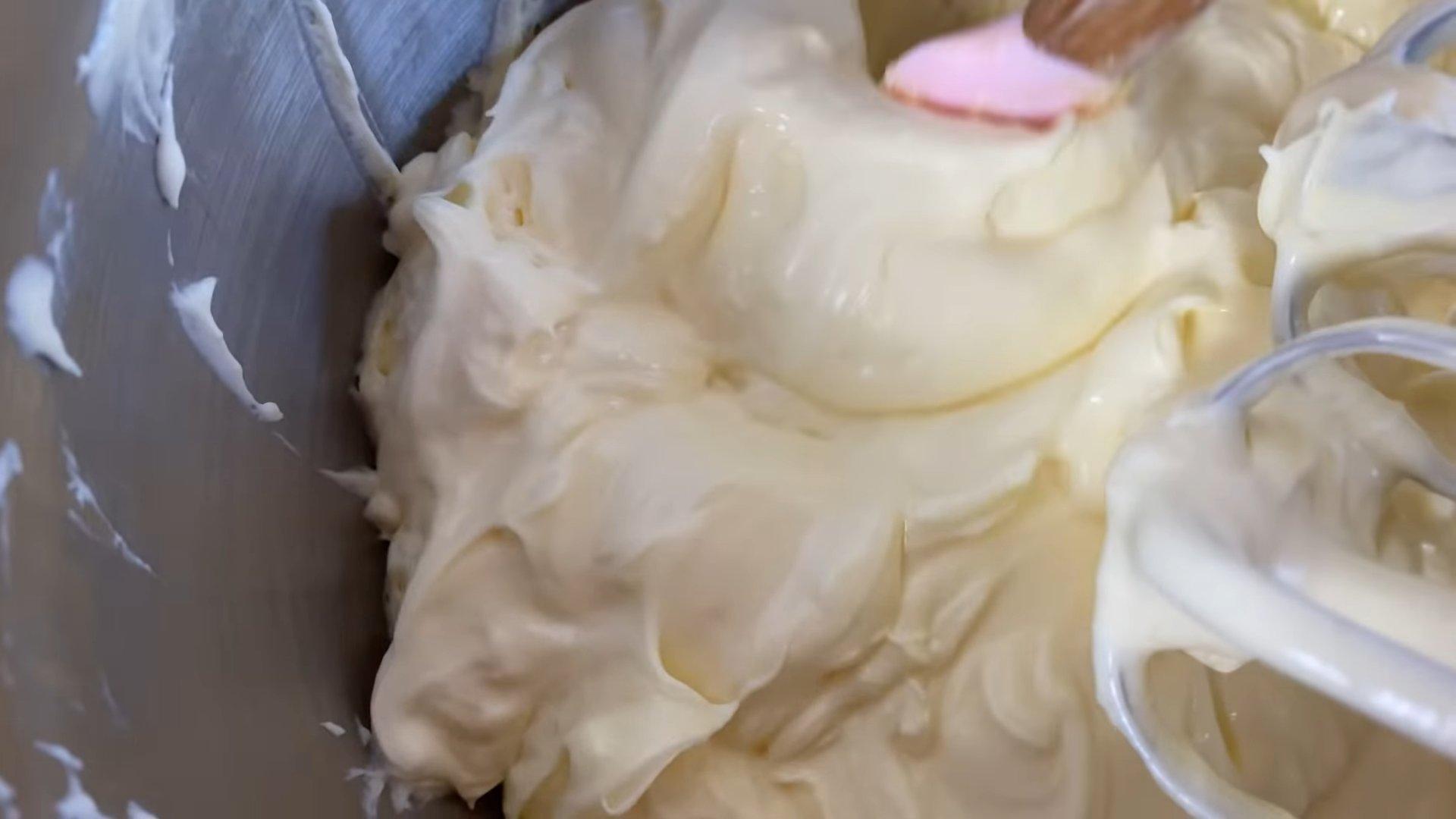 وصفة - كريمة لذيذة من الحليب المكثف والزبدة - الخطوة 12