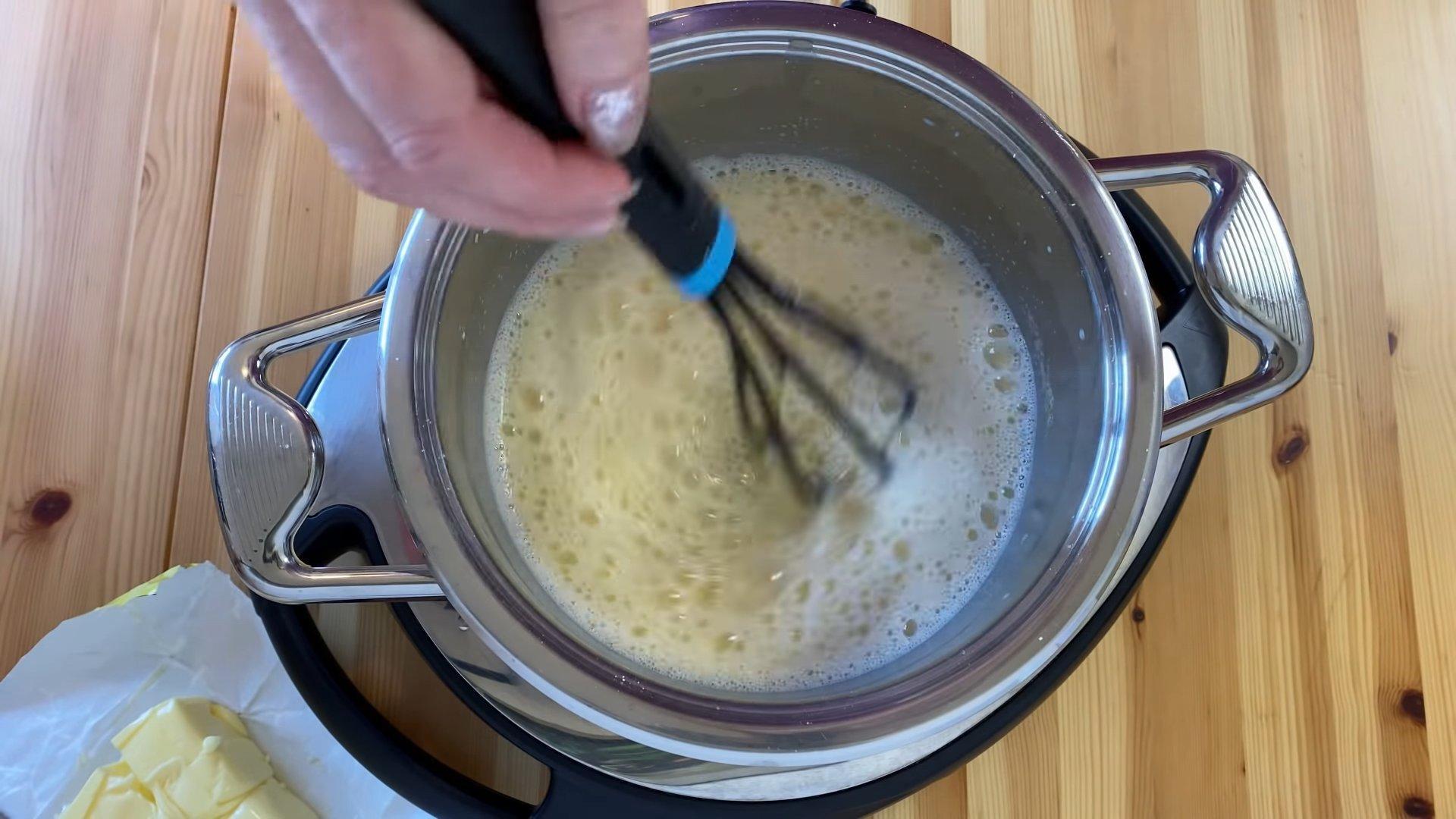 وصفة - كريمة لذيذة من الحليب المكثف والزبدة - الخطوة 5