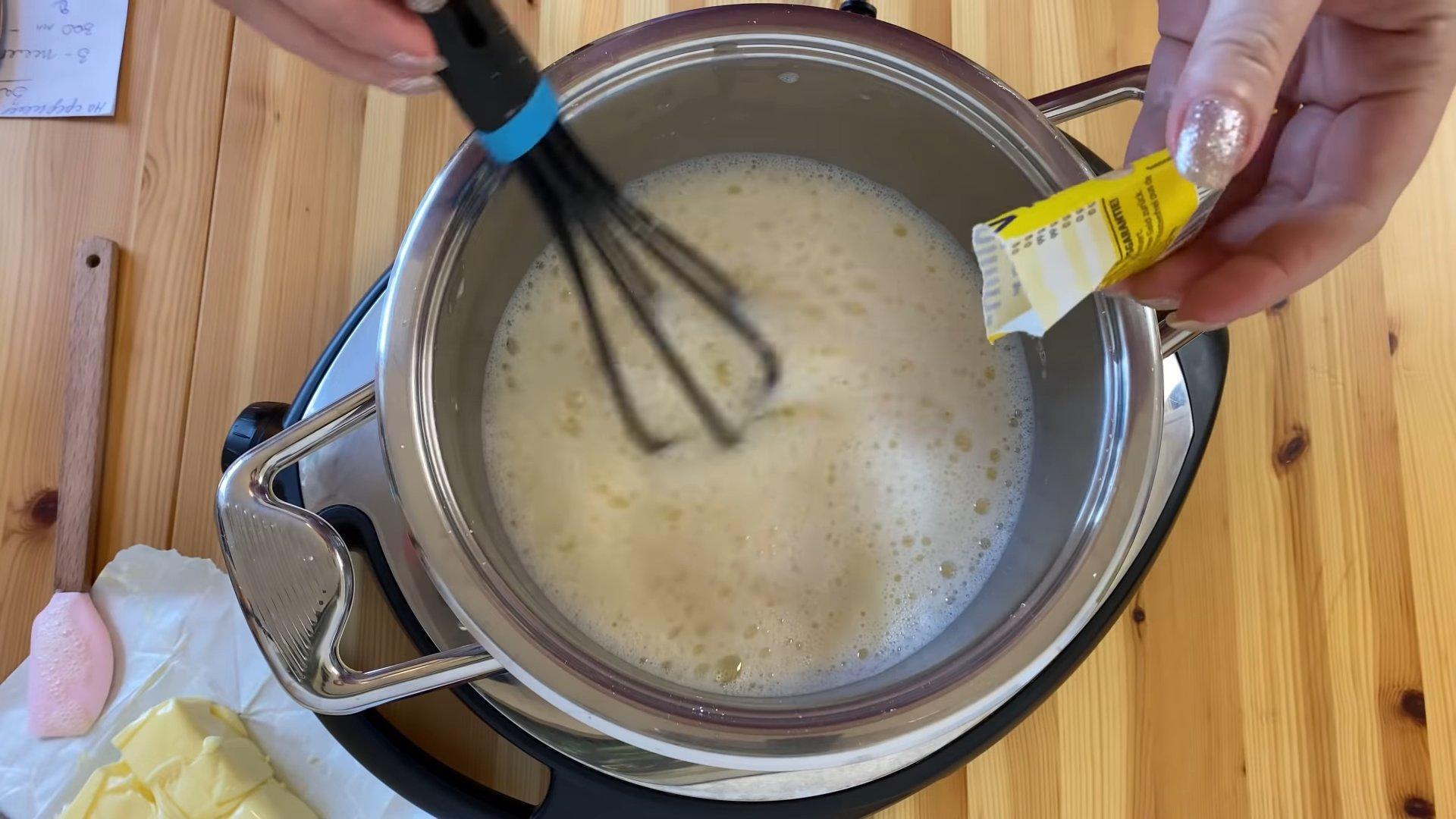 وصفة - كريمة لذيذة من الحليب المكثف والزبدة - الخطوة 6