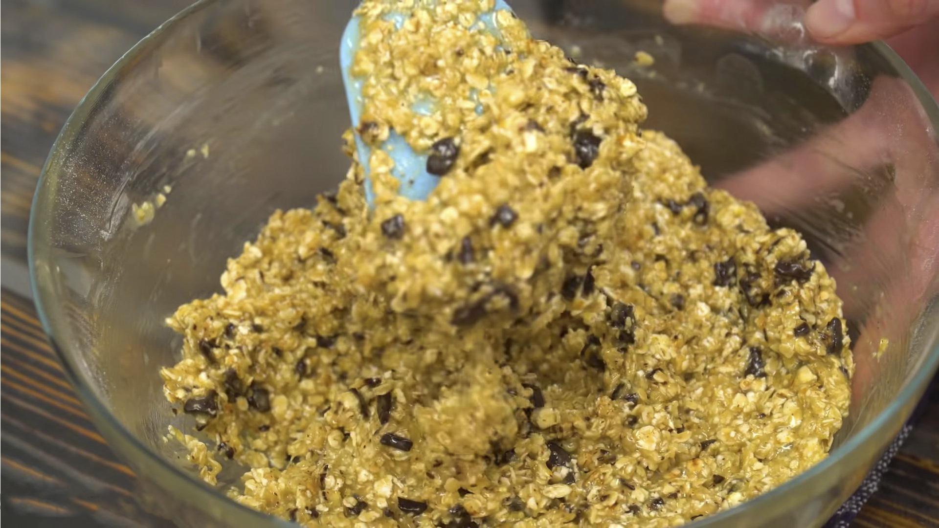 Recepta - Galetes de civada amb xips de xocolata - Pas 8-2