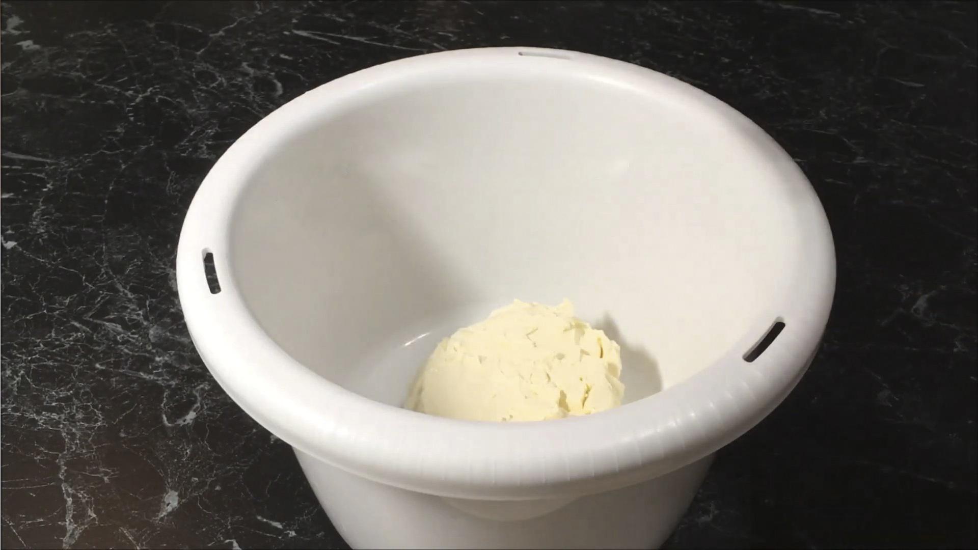 وصفة - كريمة ماسكاربوني خفيفة وكريمة - الخطوة 1