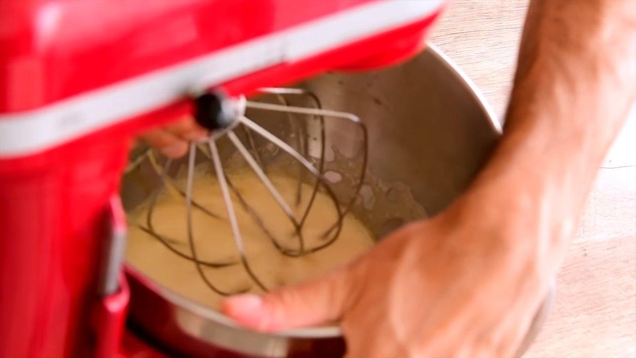 وصفة - كيكة إسفنجية جينواز مع خلاصة الفانيليا - الخطوة 3