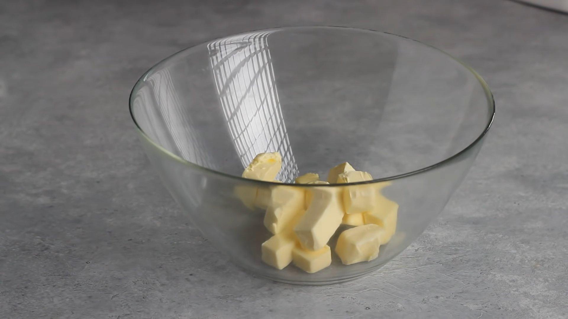 Rezept – Farbiges Frischkäse-Frosting – Schritt 2