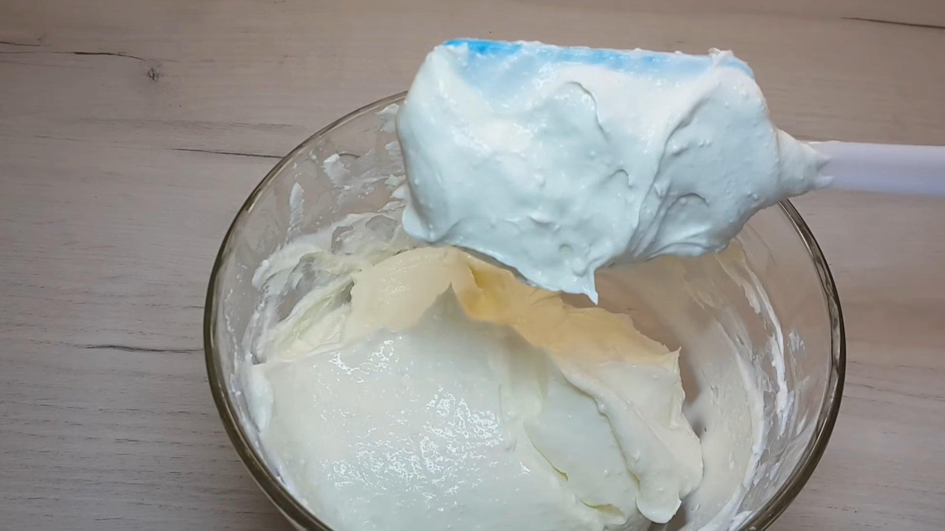 Recepta - Deliciós formatge cottage i crema agra - Pas 7