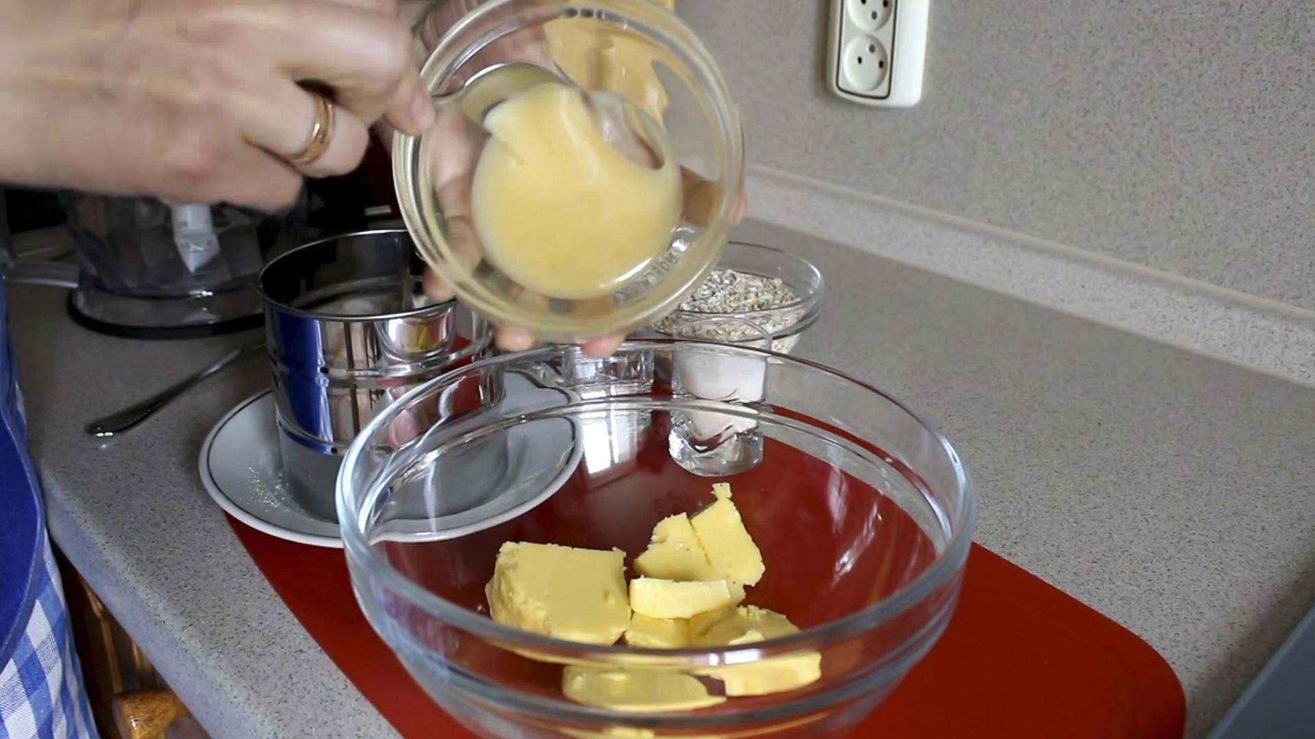 Recepta - Galetes cruixents de civada amb mel i canyella - Pas 2