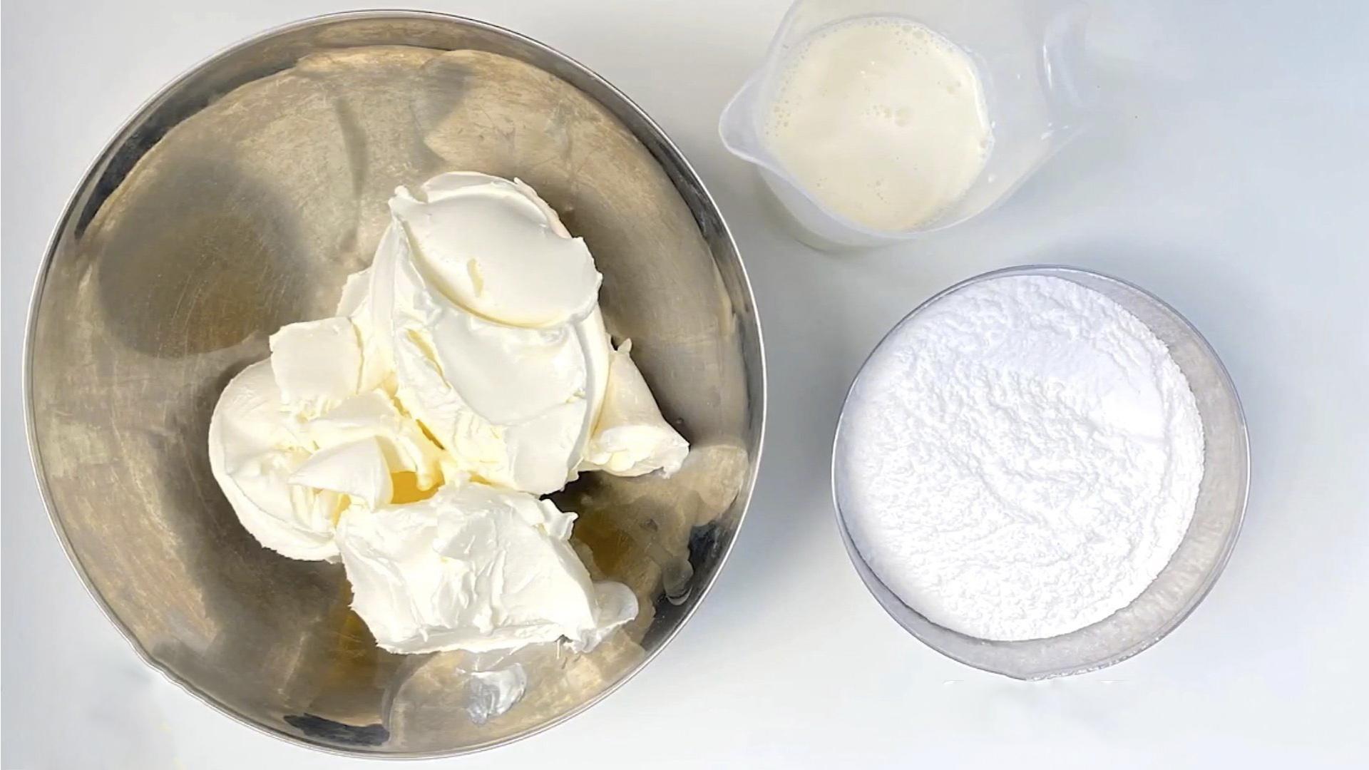 وصفة - كريمة الجبن لتزيين الكيك - الخطوة 1